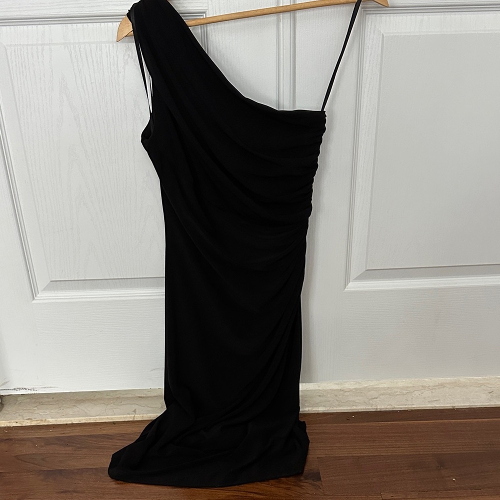 Elegant Ralph Lauren Black One-Shoulder Dress